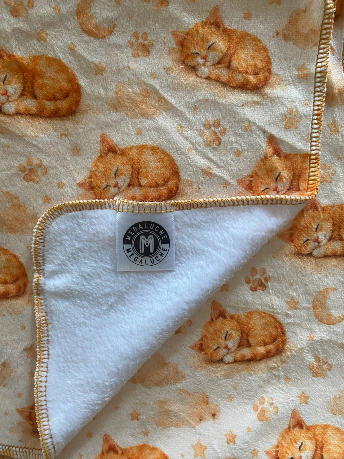 Couverture Squish enfant – Chatons rêveurs- foncé